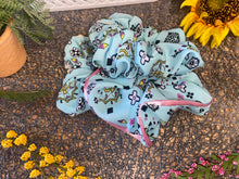 Load image into Gallery viewer, Scrunchies - Cotton Fabric
