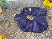 Load image into Gallery viewer, Scrunchies - Cotton Fabric
