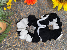 Load image into Gallery viewer, Scrunchies - Cotton Fabric