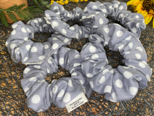 Load image into Gallery viewer, Scrunchies - Cotton Fabric
