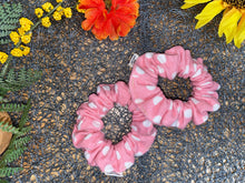 Load image into Gallery viewer, Scrunchies - Cotton Fabric