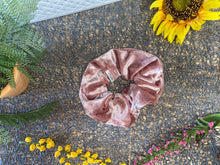 Load image into Gallery viewer, Scrunchies - Cotton Fabric